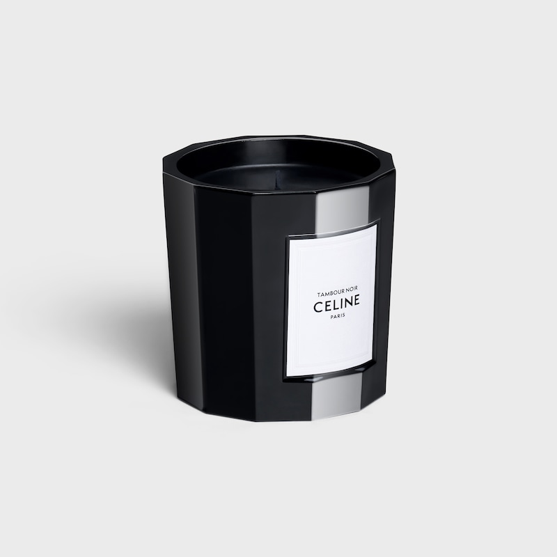 tambour noir
perfumed candle 8.4 oz