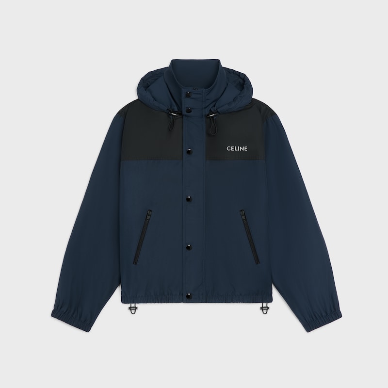 windbreaker in nylon